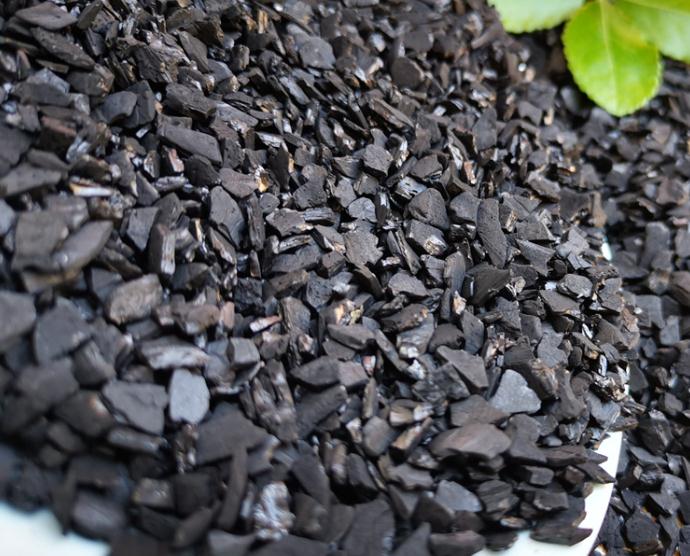 椰殼活性炭在植物油脫色中的應(yīng)用
